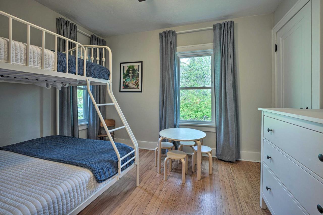 Benton Harbor Gracie Cottage With Hot Tub And Yard! المظهر الخارجي الصورة