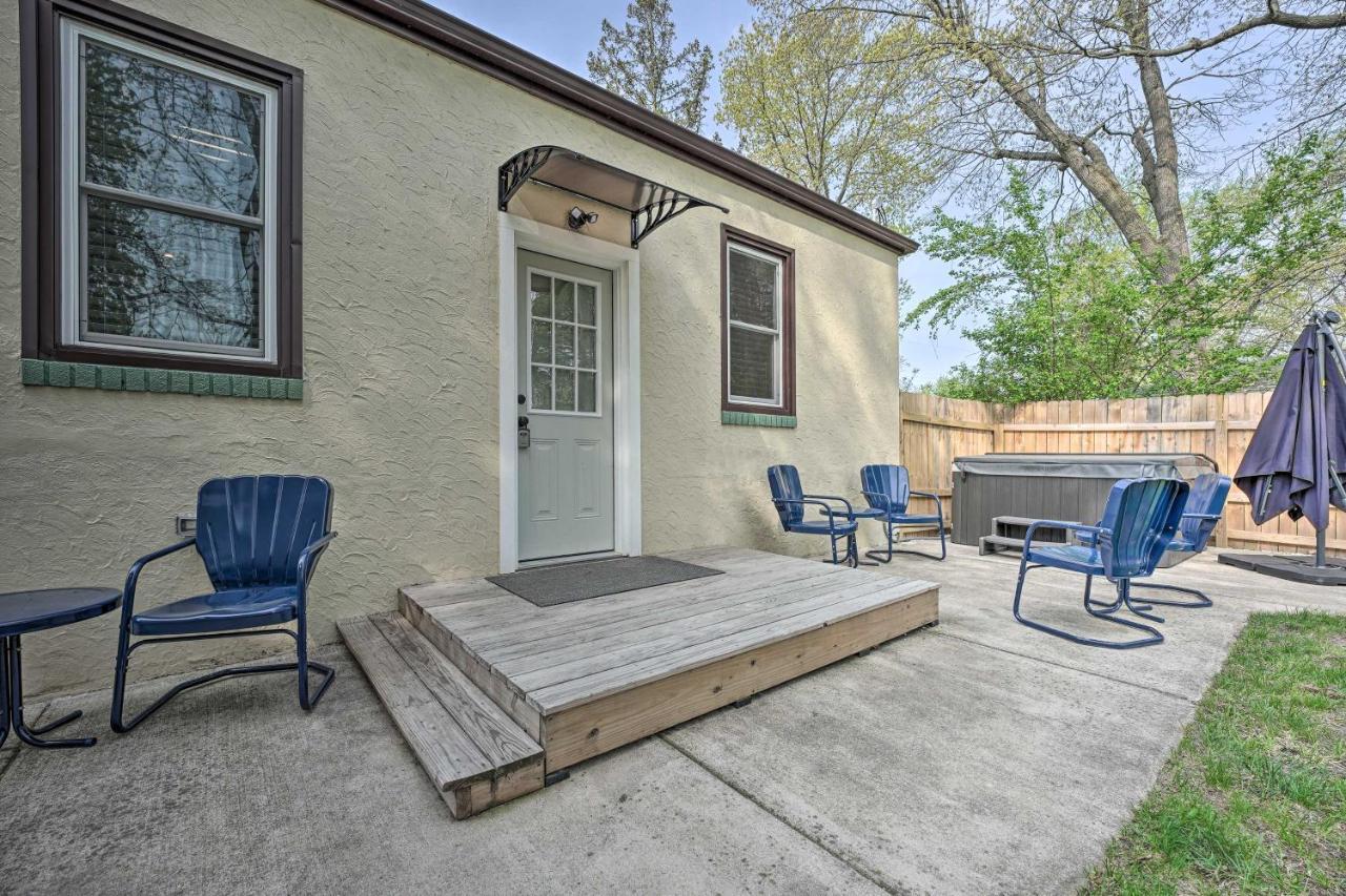 Benton Harbor Gracie Cottage With Hot Tub And Yard! المظهر الخارجي الصورة